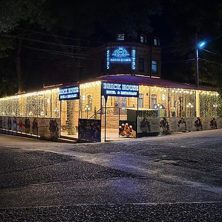 Hotel Brick House Самарканд Екстериор снимка