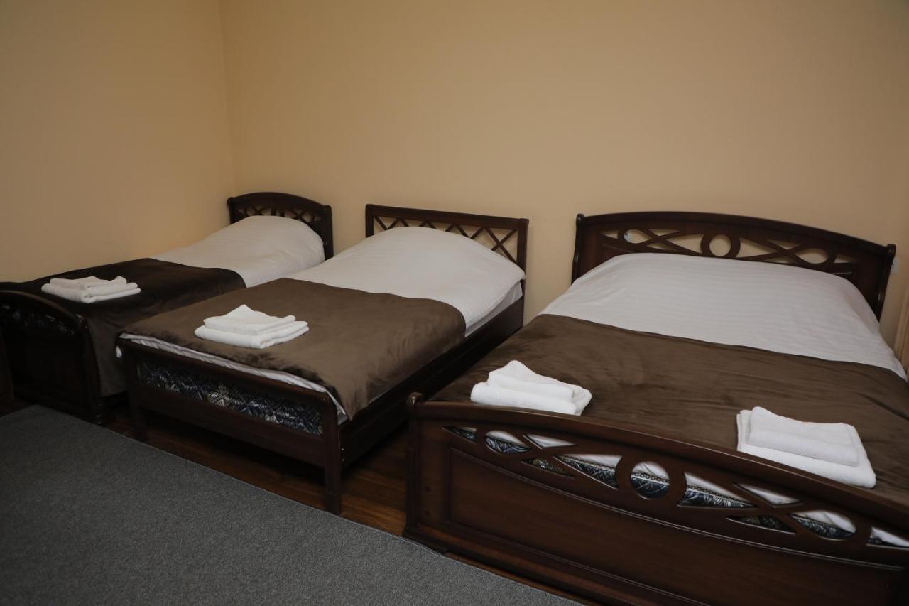 Hotel Brick House Самарканд Екстериор снимка