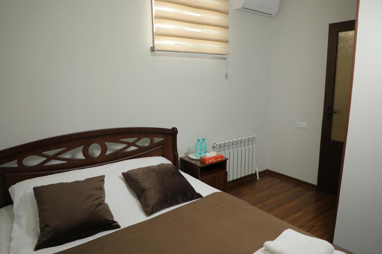 Hotel Brick House Самарканд Екстериор снимка