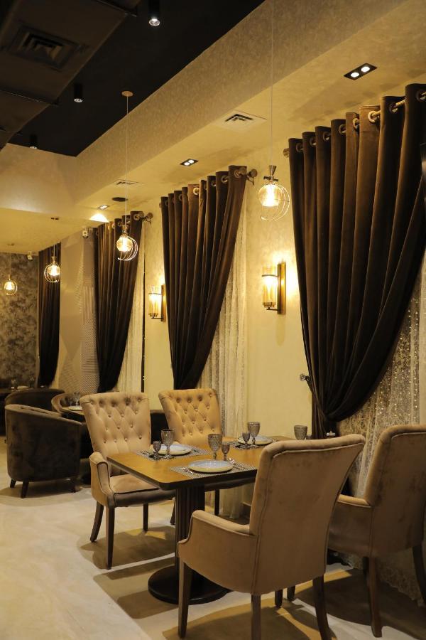 Hotel Brick House Самарканд Екстериор снимка